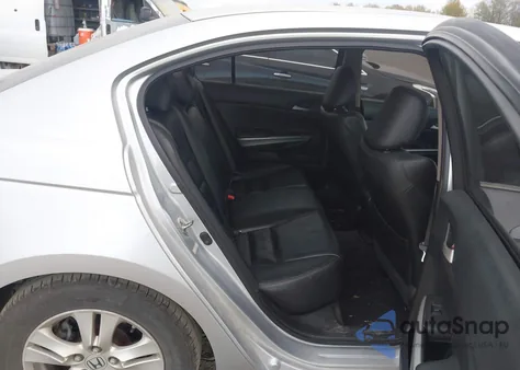 2009 Honda Accord 3.5 Ex-L from USA, damaged, VIN 1HGCP36809A041132